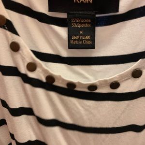 Black and white long shirt